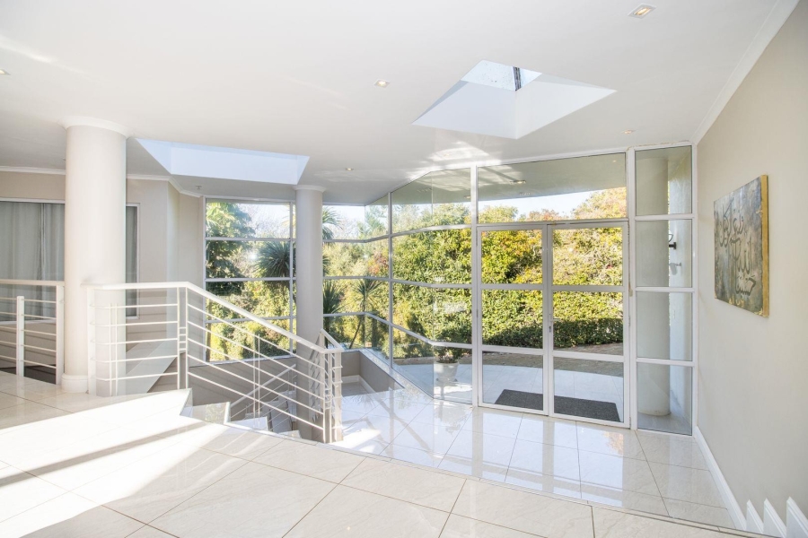 7 Bedroom Property for Sale in Constantia Western Cape